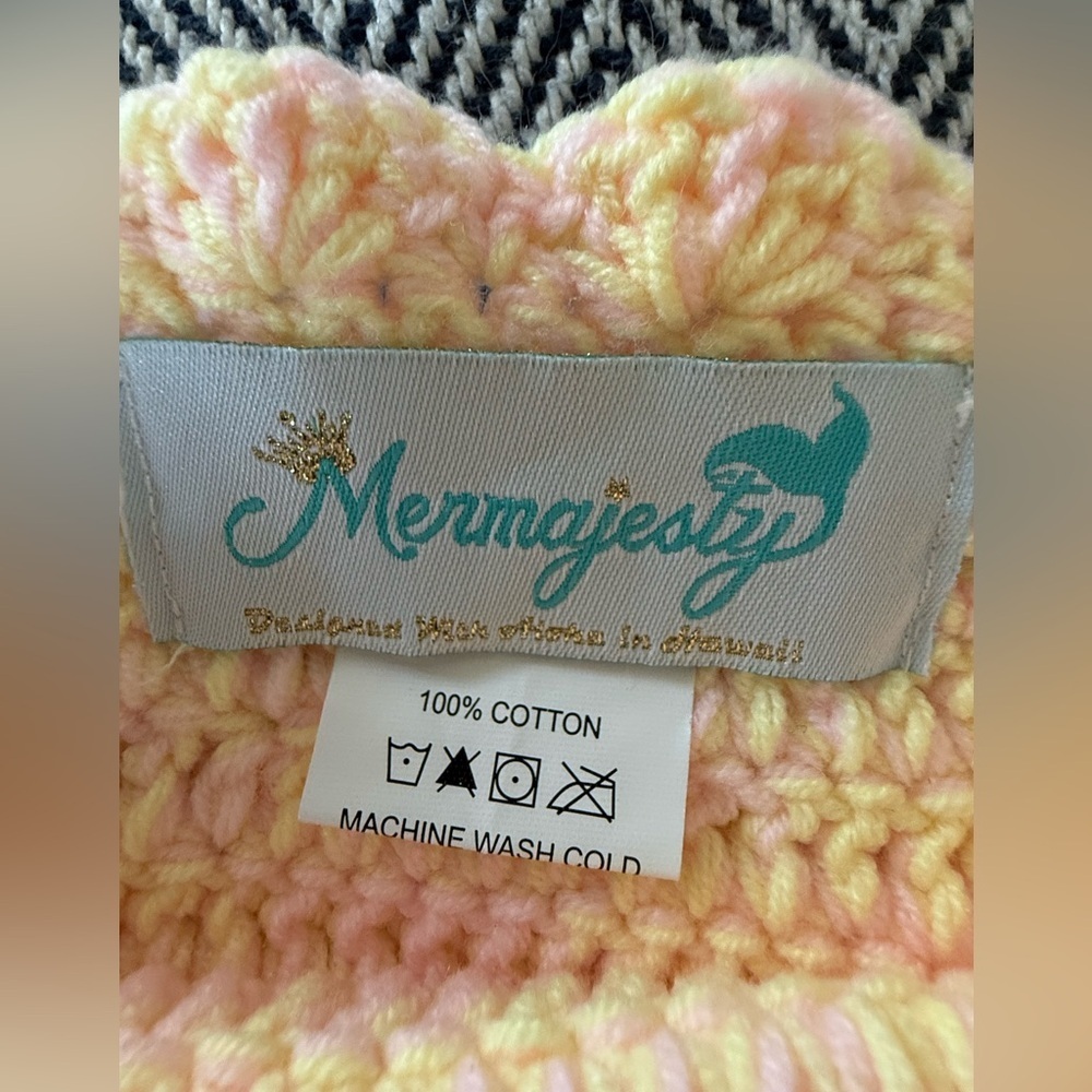 Mermajesty Crochet Mermaid Outfit Set | Tail, Top & Headband | Pink & Yellow - Picture 2 of 9